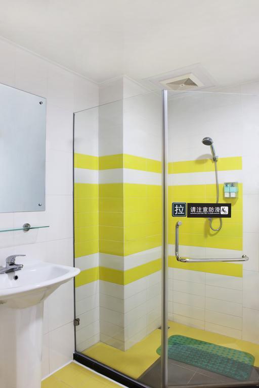 7Days Inn Xiamen Haicang Kamer foto