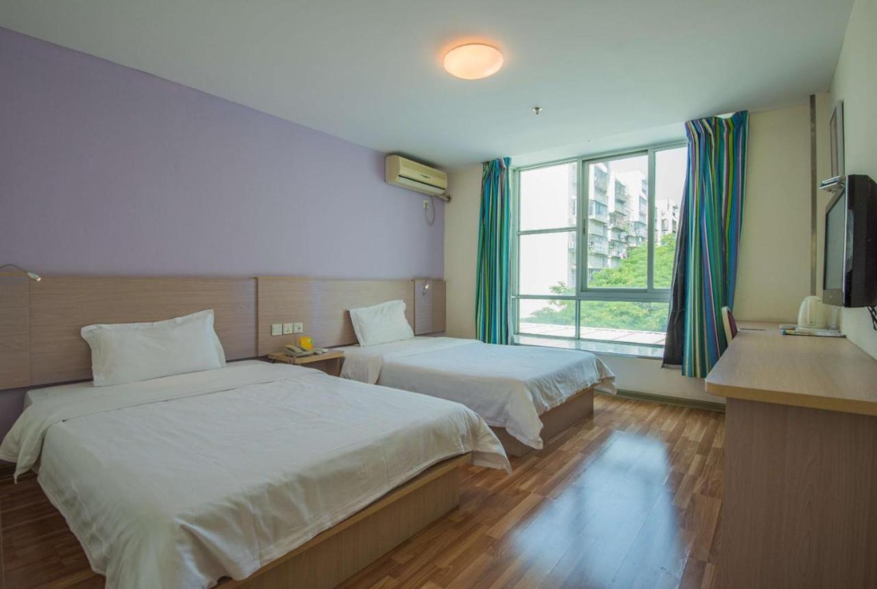 7Days Inn Xiamen Haicang Buitenkant foto